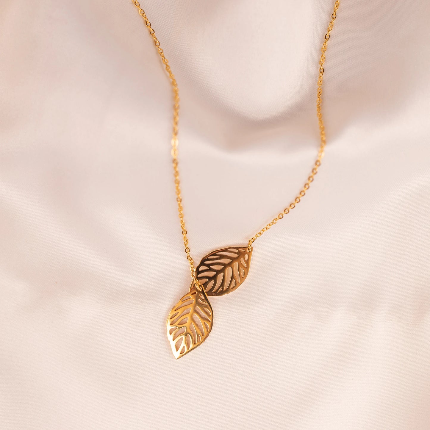 Calathea Double Leaf Necklace